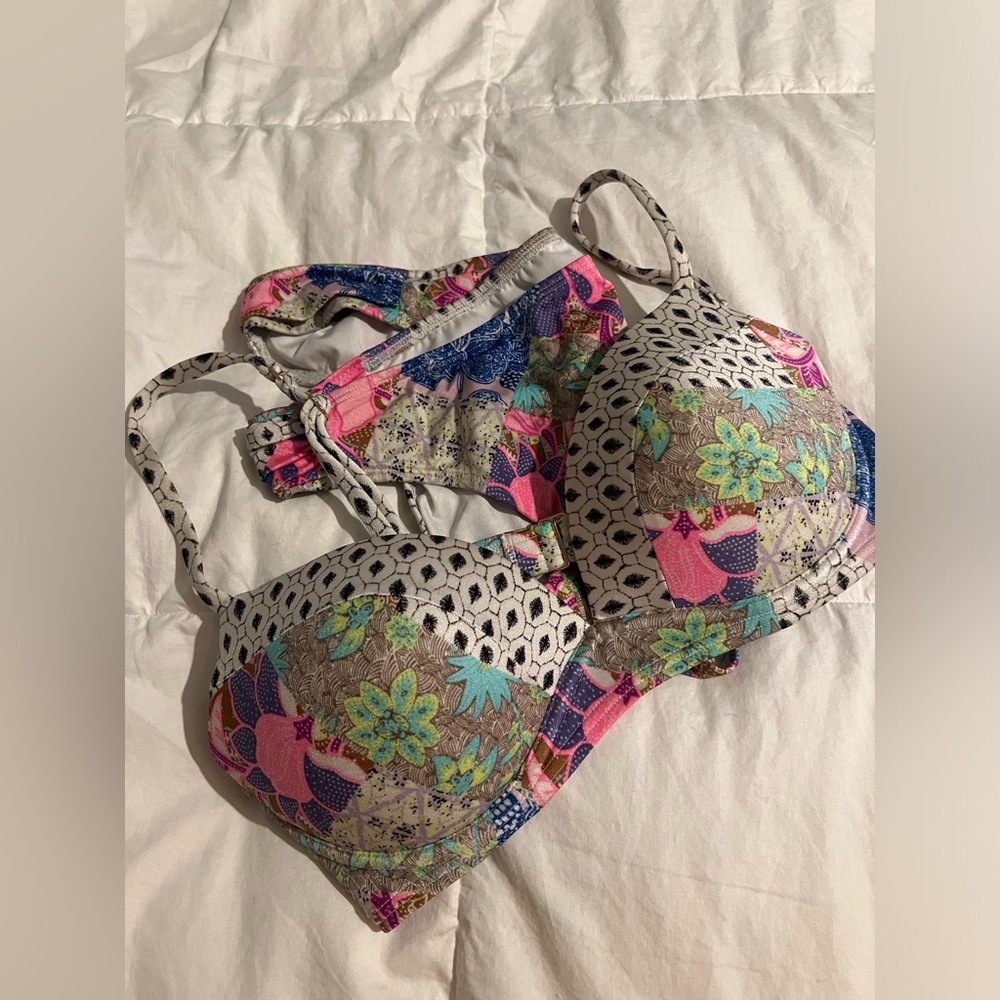 Victoria’s Secret Paisley Patterned Bikini Set